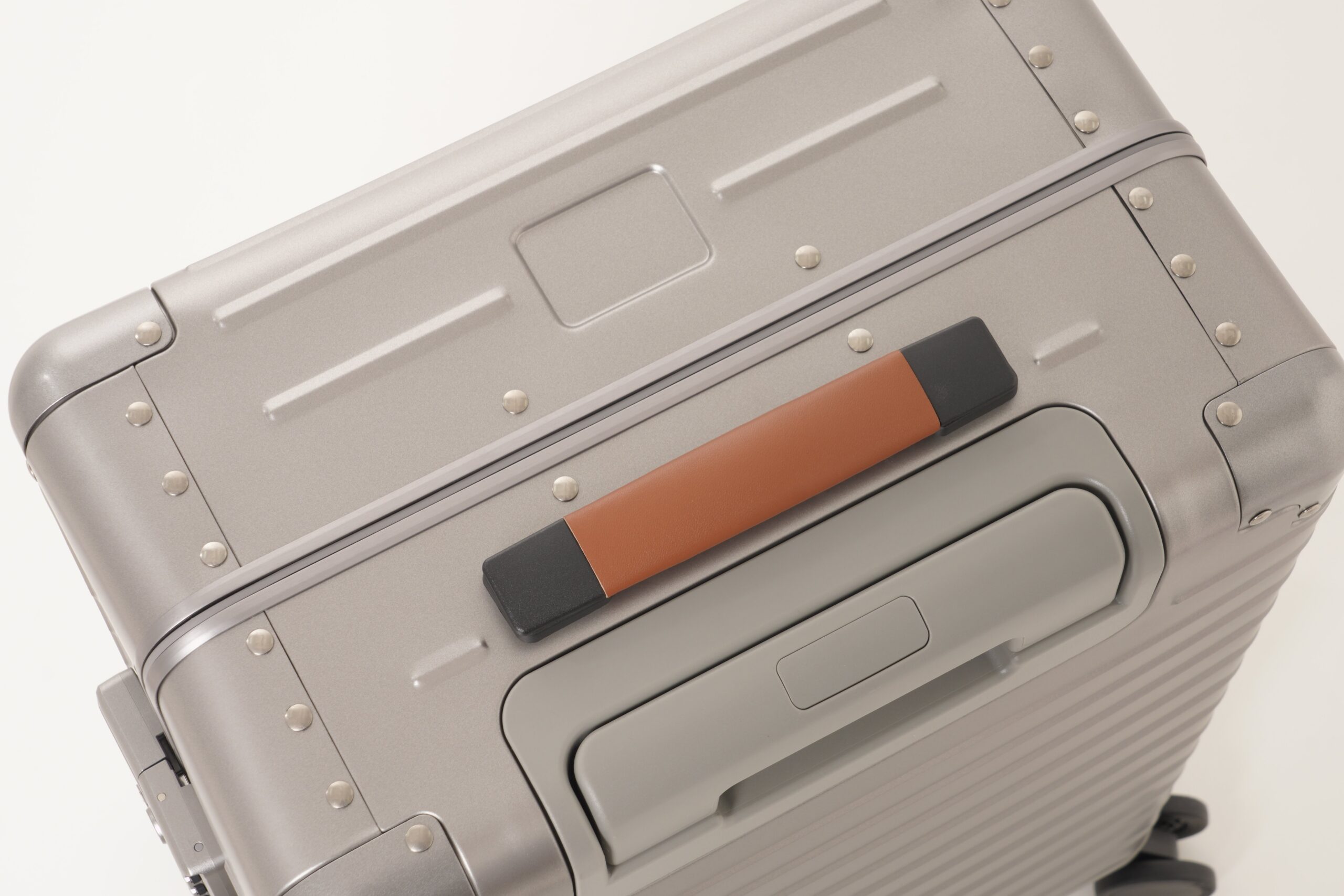 Titanium Suitcase - 3